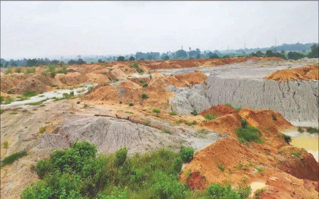 ବିନା ଅନୁମତିରେ ୫୦ ପାଉଁଶ ପାହାଡ଼!