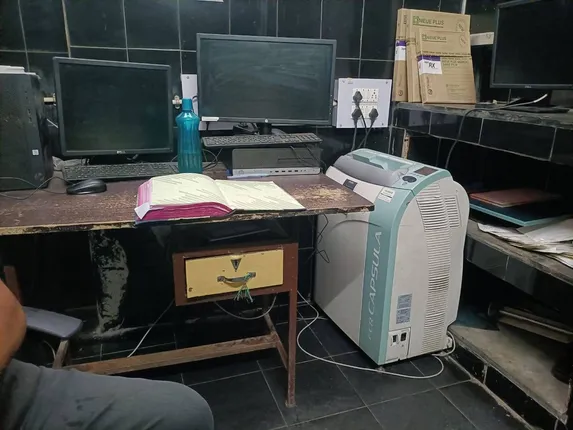 ଆର୍‌ଜିଏଚ୍‌ ସ୍ବାସ୍ଥ୍ୟ ବ୍ୟବସ୍ଥା: କାମକରୁନି ଡିଜିଟାଲ ଏକ୍ସରେ ମେସିନ୍‌, ଖତ ଖାଉଛି ଅନ୍ୟ ବିଭାଗର ମେସିନ୍‌