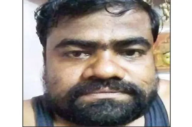 ଯୁବ ବ୍ୟବସାୟୀଙ୍କୁ ଜିଅନ୍ତା ଜାଳିଦେଲେ, ଗୁରୁତର ଅବସ୍ଥାରେ ଡାକ୍ତରଖାନାରେ ଭର୍ତ୍ତି