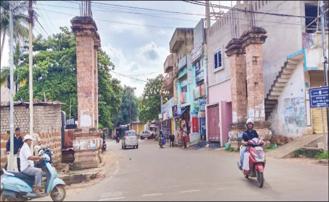 ଅଧପନ୍ତରିଆ ରହିଲା ଐତିହ୍ୟ ତୋରଣ: ୨୦୧୮ରେ ଆରମ୍ଭ ହୋଇଥିଲା, ୬ ବର୍ଷ ପରେ ବି ଶେଷ ହେଉନି