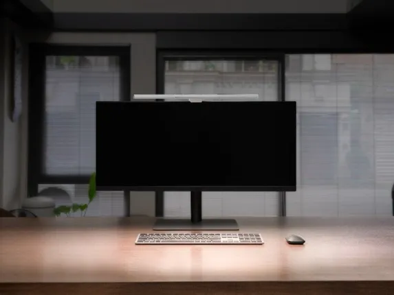 その他 BenQ ScreenBar Pro デュアルモニターライト BenQ ScreenBar Pro | ベンキュージャパン