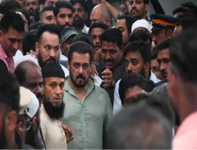 লরেন্সের হুমকি উপেক্ষা করেই 'প্রিয়বন্ধু'র শেষ যাত্রায় সলমান