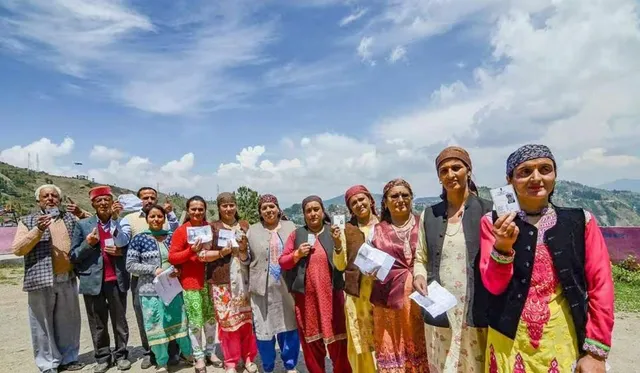  lok-sabha-elections_6474914c-7a57-11e9-9073-657a85982e73-ezgif.com-avif-to-jpg-converter (1).jpg