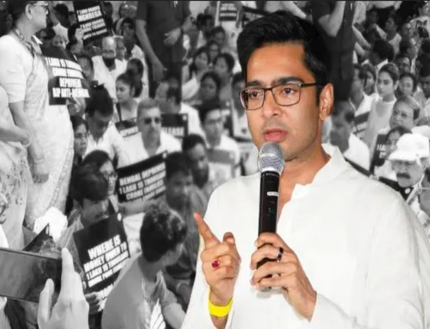 এবার জুনিয়র চিকিৎসকদের সঙ্গে মুখোমুখি বসবেন অভিষেক বন্দ্যোপাধ্যায়