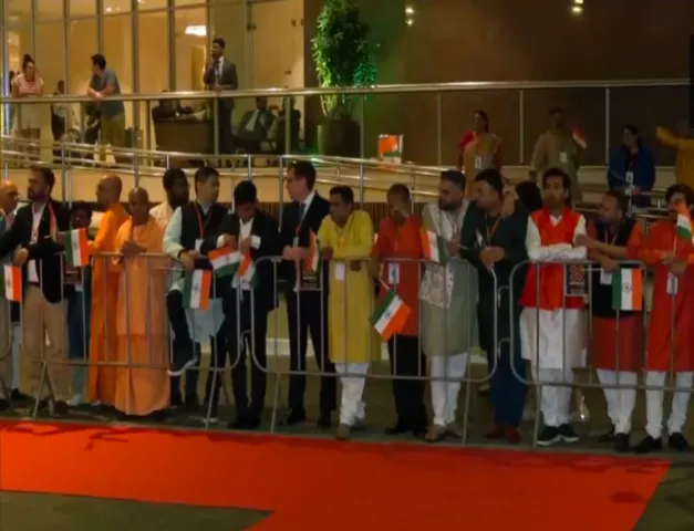 G20 সম্মেলনের আগে উৎসাহ : রিওতে মোদিকে স্বাগত জানাতে প্রবাসী ভারতীয়দের উন্মাদনা