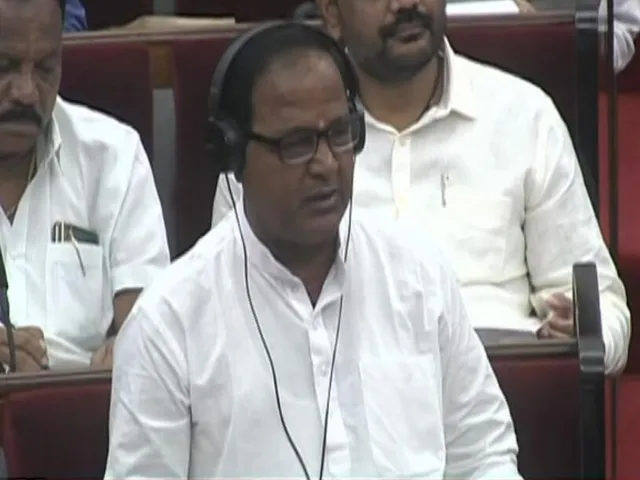 রাজ্যে আবার রেশন দুর্নীতি : মৃত রেশনকার্ডধারীর সংখ্যা এক লাখ সত্তর হাজার