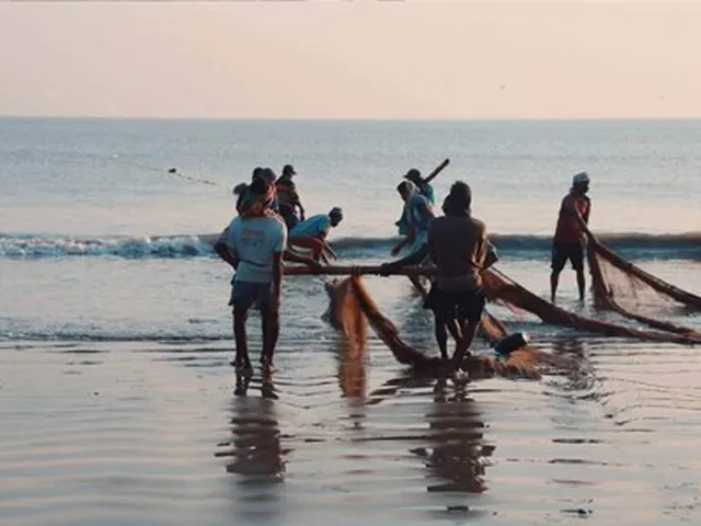 দ
