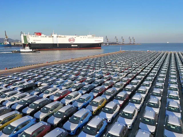 2024-01-10T000000Z_1323962935_MT1NURPHO000VOQH3C_RTRMADP_3_BYD-EXPLORER-NO-1-CAR-CARRIER-scaled