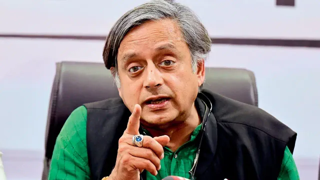 Sashi tharoor