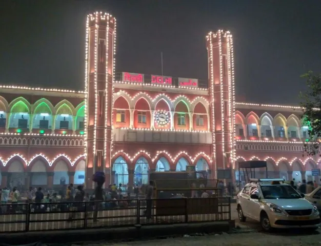 old delhi station