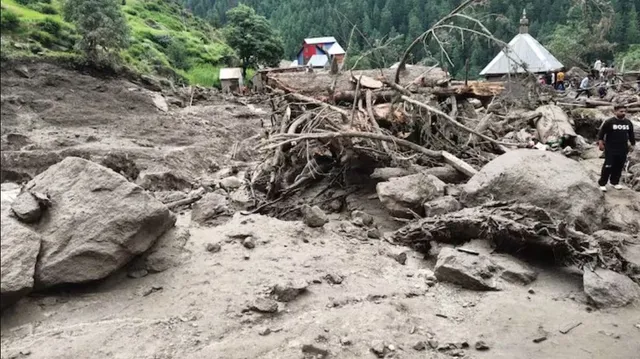 loudbrust in Kashmir