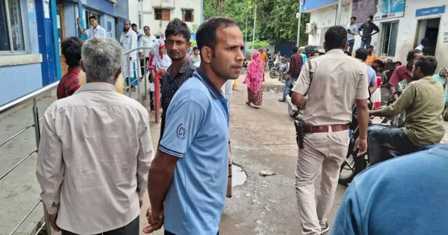 WhatsApp Image 2025-10-03 at 16.27.45 (1)