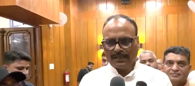 Screenshot 2025-10-08 9.54.00 PM