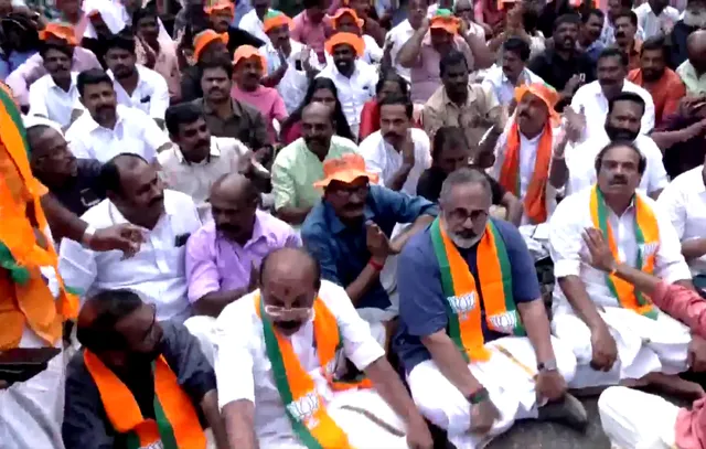 Screenshot 2025-10-25 12.37.55 PM