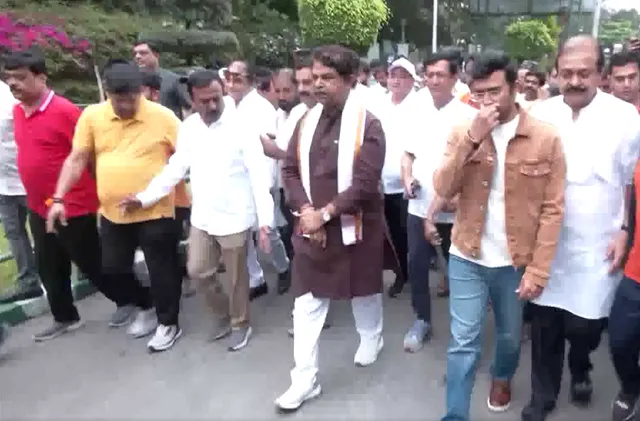 Screenshot 2025-11-02 10.03.26 AM