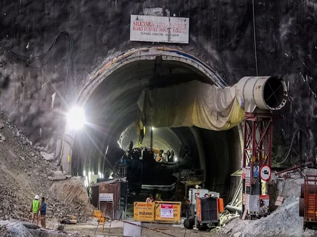 uttar tunnel.jpg