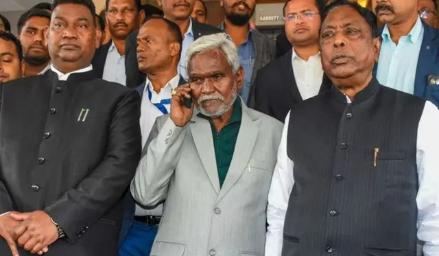 jmm-mla-shifter-to-hyderabad-ezgif.com-avif-to-jpg-converter (1).jpg