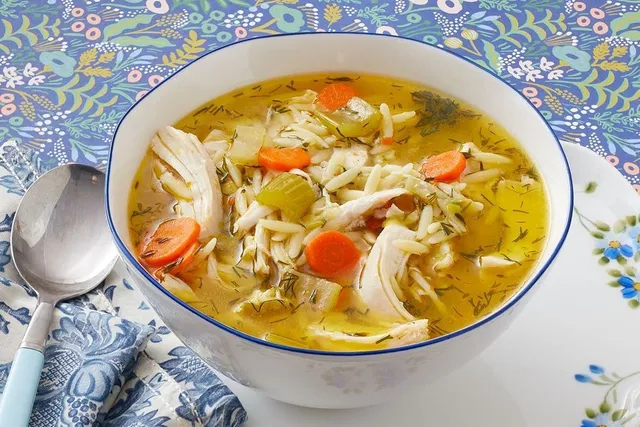 chicken-vegetable-soup.webp