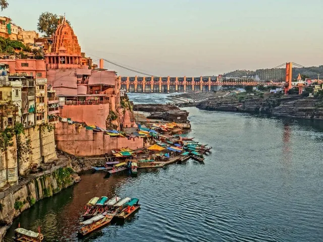 127608564Omkareshwar_Temple