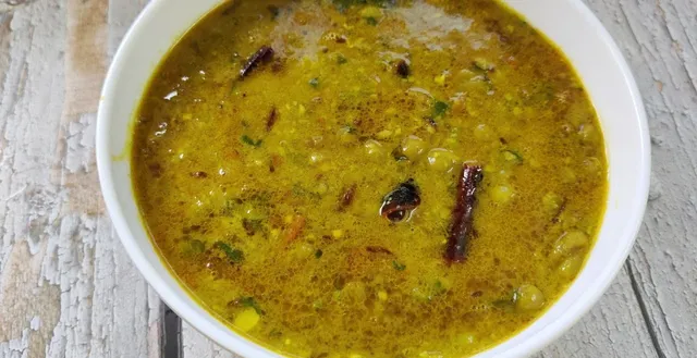 Motor-Dal-Yellow-Split-Pea-Dal-Images-682x1024