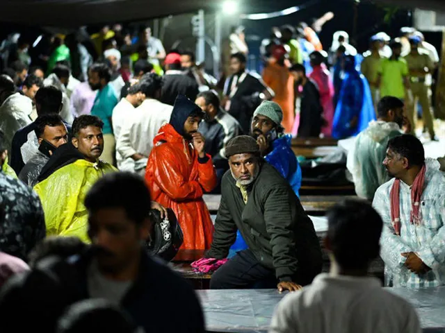 ৫ত্র