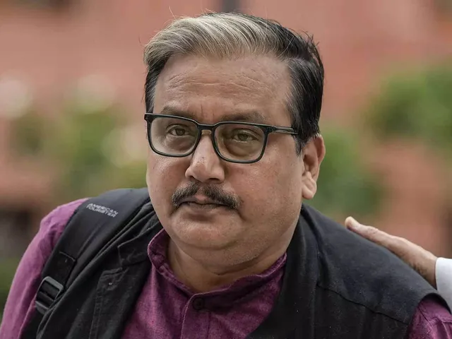 দ