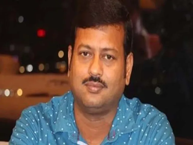 জীবনকৃষ্ণ সাহা আদালতের পথে