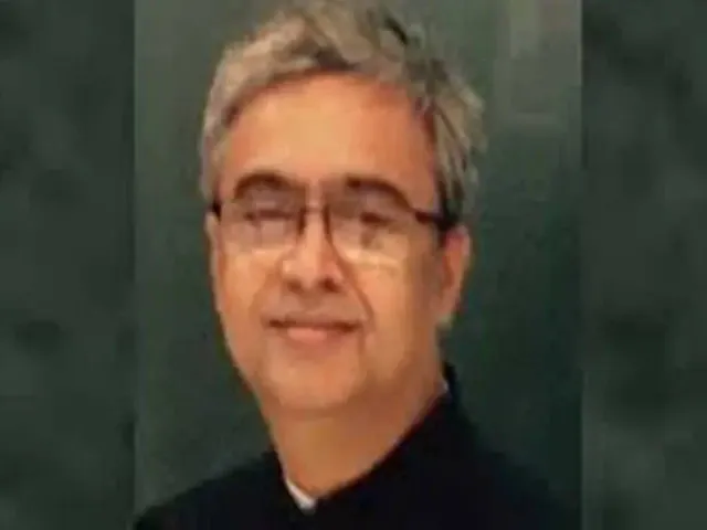 ravi.jpg