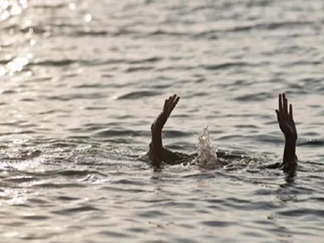 তলিয়ে মৃত্যু
