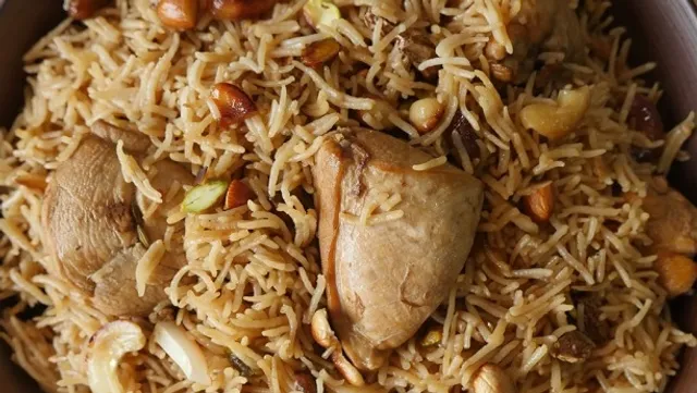 কাশ্মীরী বিরিয়ানি 