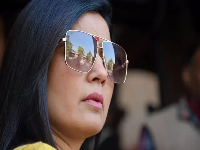 mahua adani.jpg