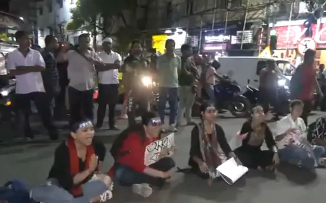 protest in Dharmatala