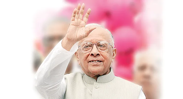 1483085079_GGgNTO_Jyoti-Basu