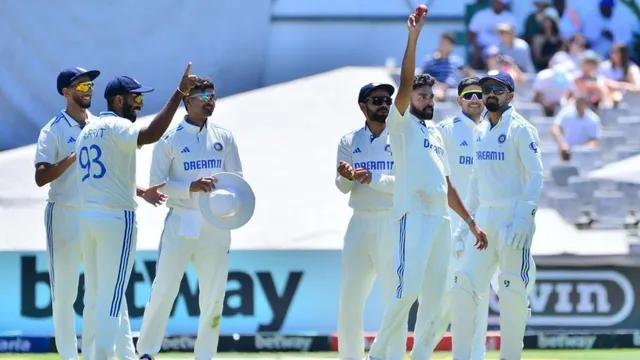 INDvsENG: টেস্ট সিরিজের ট্রফি ছিনিয়ে নিলো ভারত