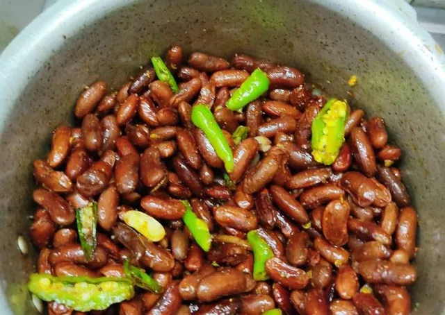 rajma-masala-fry-healthy-snacks-recipe-main-photo.jpg