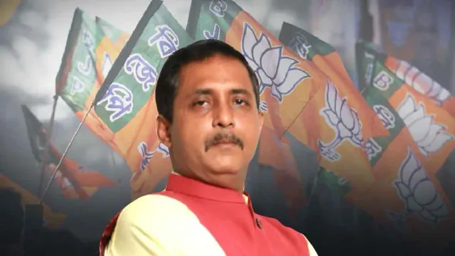 BREAKING: ধস্তাধস্তি, অসুস্থ হয়ে গেলেন সজল ঘোষ! পুলিশ কোথায় নিয়ে যাচ্ছে?