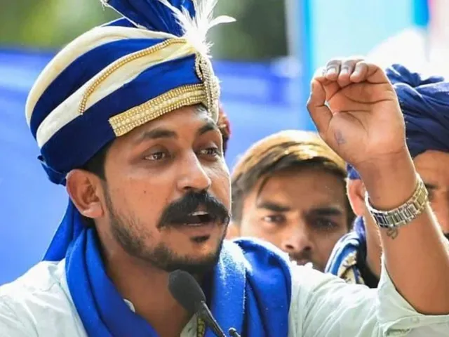 chandra sekhar azad editted.jpg