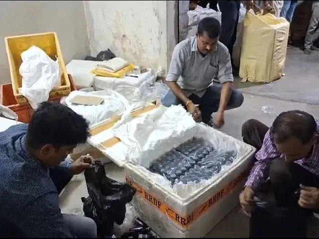 দ