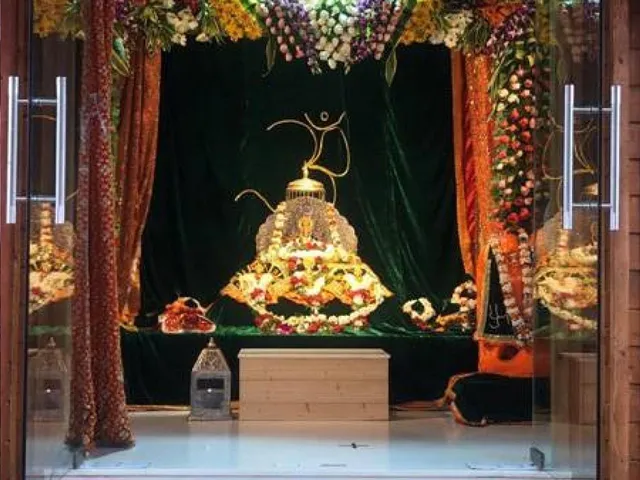 দ