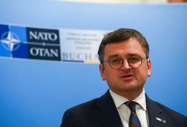 ১২০-১৪০ টি ট্যাংক পাবে ইউক্রেনঃ পররাষ্ট্রমন্ত্রী