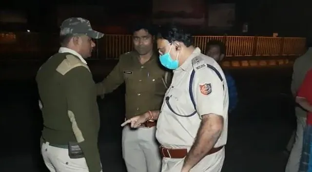 জাতীয় সড়কে দুর্ঘটনায় মৃত্যু, পথ অবরোধ