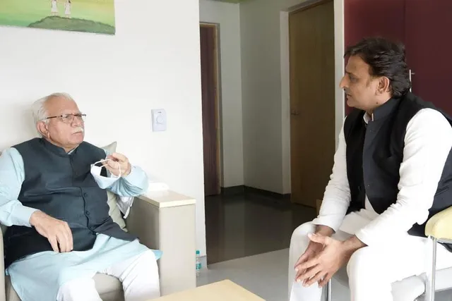 মুলায়ম সিং যাদবের স্বাস্থ্যের খোঁজ নিলেন মুখ্যমন্ত্রী