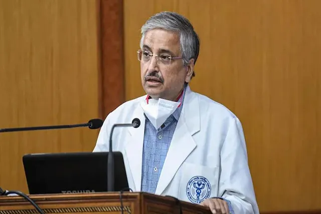 তৃতীয় ঢেউ রোখা সম্ভব, উপায় বলে দিলেন এইমস প্রধান