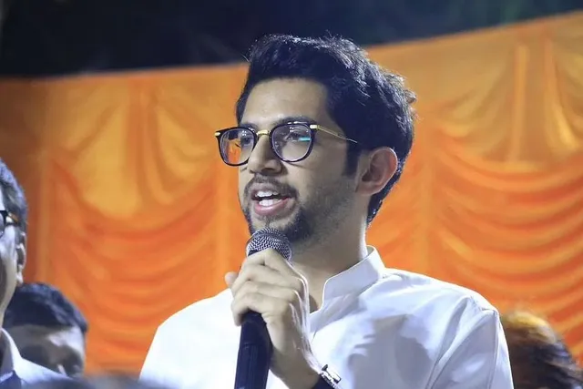 এখনও আত্মবিশ্বাসী ঠাকরে
