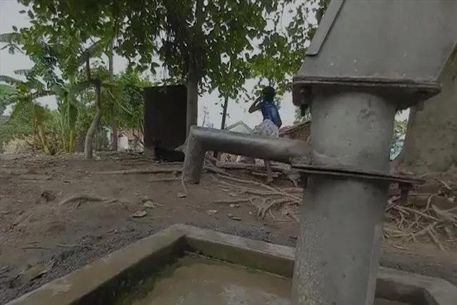 অন্ডাল গ্রাম পঞ্চায়েতের তামলা গ্রামের বাউরি পাড়ায় ডায়রিয়ার প্রকোপ