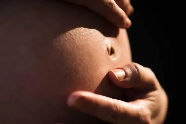 এইচআইভি পজিটিভ গর্ভবতী মহিলার করুণ দশার সাক্ষী থাকলো যোগী রাজ্য