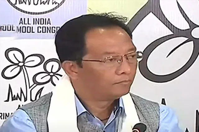 তৃণমূলে যোগ দিয়ে কী বললেন বিনয় তামাং?