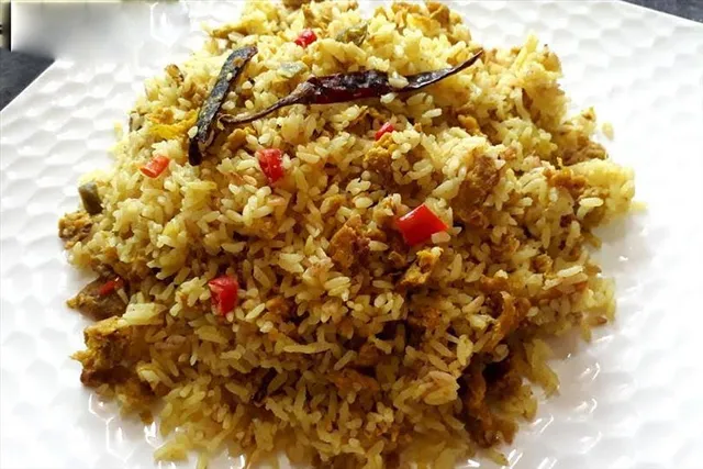 Durga Puja recipe: সহজেই বানিয়ে ফেলুন মাছের ডিমের পোলাও