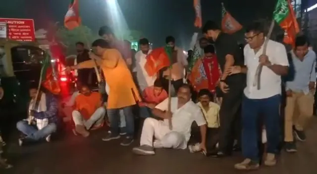 আসানসোলে বিজেপির রাস্তা অবরোধ