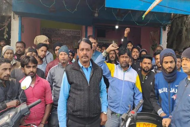 দুইবারের জয়ী কাউন্সিলারের নাম প্রার্থী তালিকা থেকে বাদ পড়ায় ক্ষুব্ধ তৃণমূলের কর্মী-সমর্থকরা